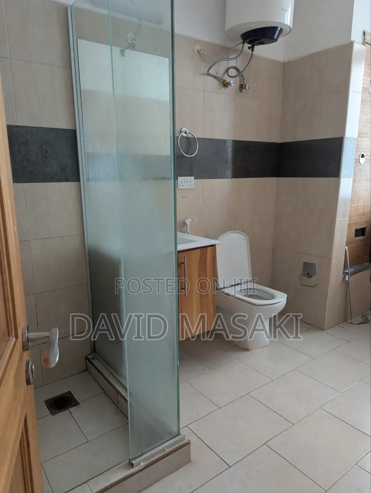 Furnished 3bdrm Apartment in Apartments, Oyster Bay for rent