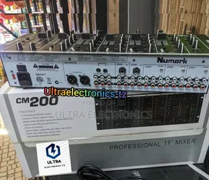 Original Numark 5 Channels Professional 19" Dj Mixer Cm200