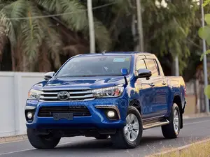 Toyota Hilux Revo Double Cab Deisel 2.4 AWD 2018 Blue