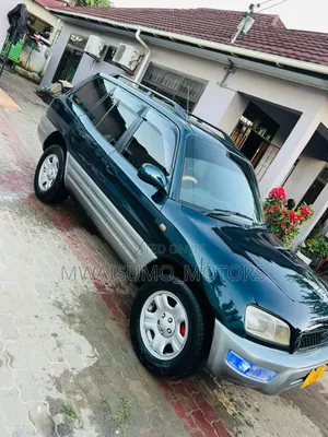 Toyota RAV4 1999 Green