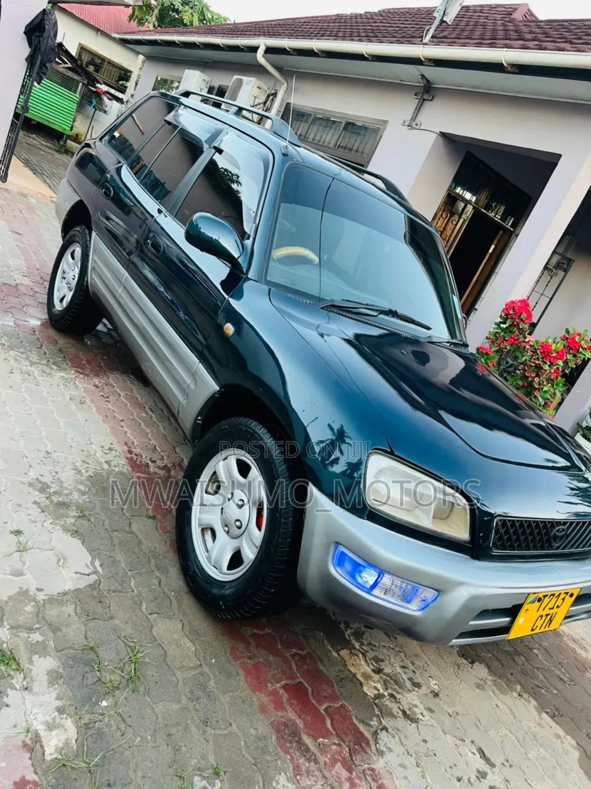Toyota RAV4 1999 Green