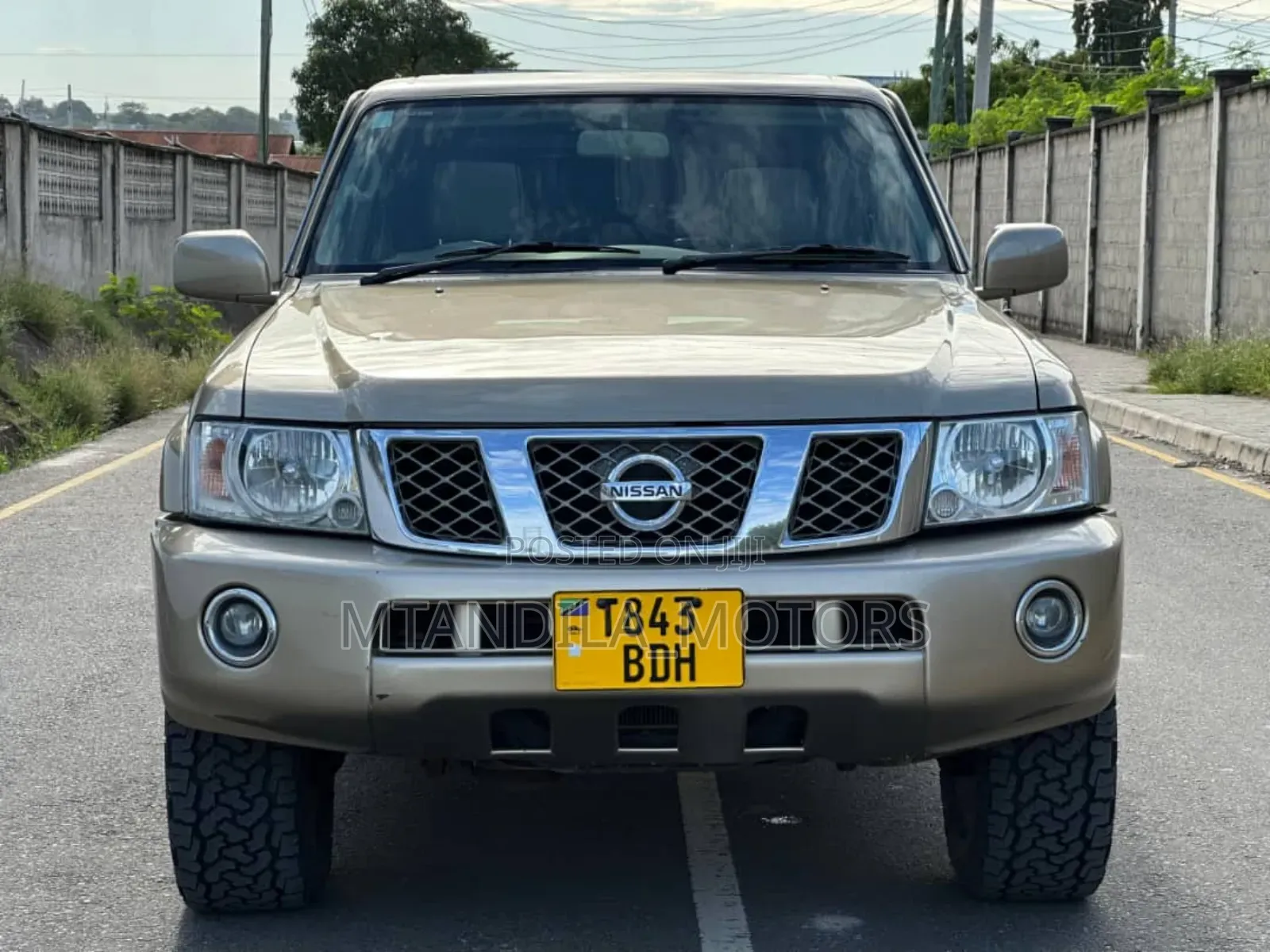 Nissan Patrol 4.8 GRX Tiptronic 2009 Gold