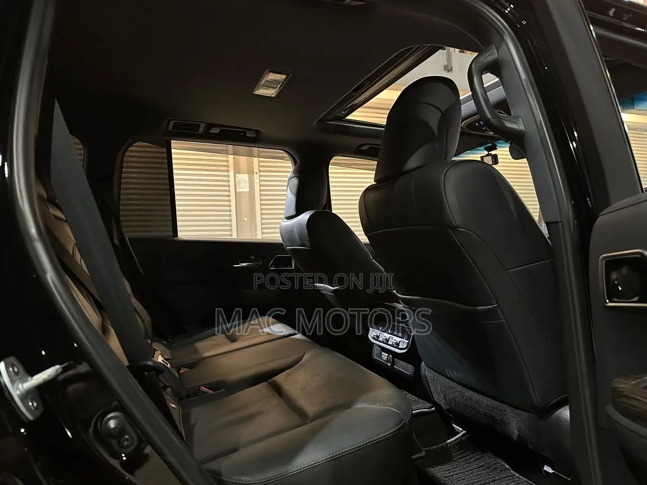 Toyota Land Cruiser 3.3 Diesel 4WD 2022 Black