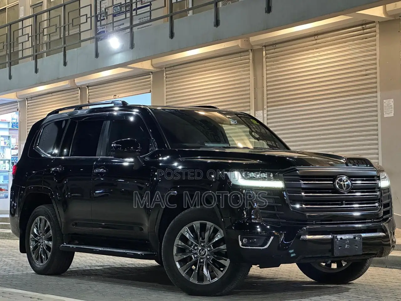 Toyota Land Cruiser 3.3 Diesel 4WD 2022 Black
