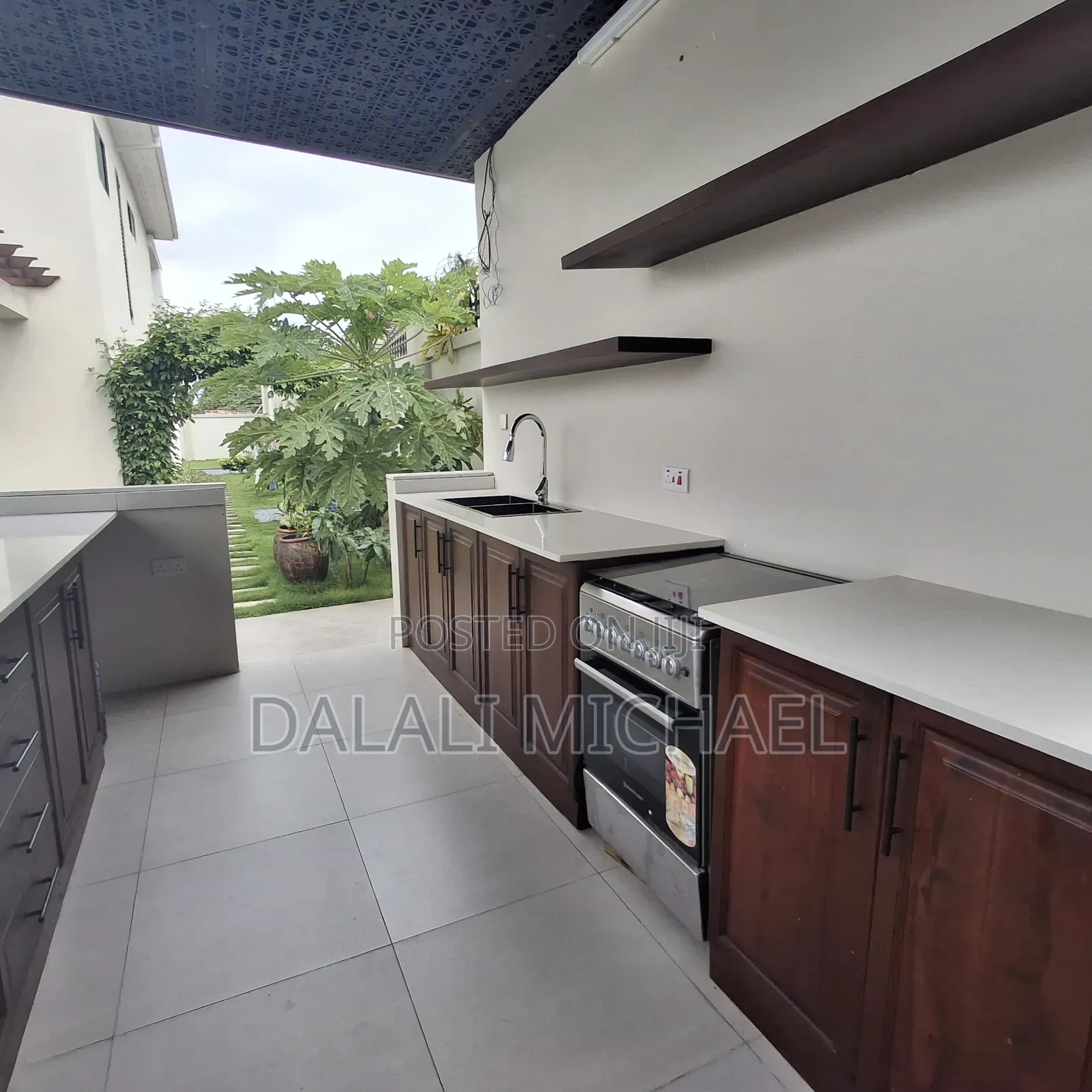 4bdrm House in Mbweni Jkt for sale
