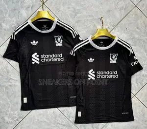 Liverpool Fc 2025/2026 Goalkeeper