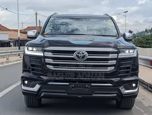 New Toyota Land Cruiser 2024 Black