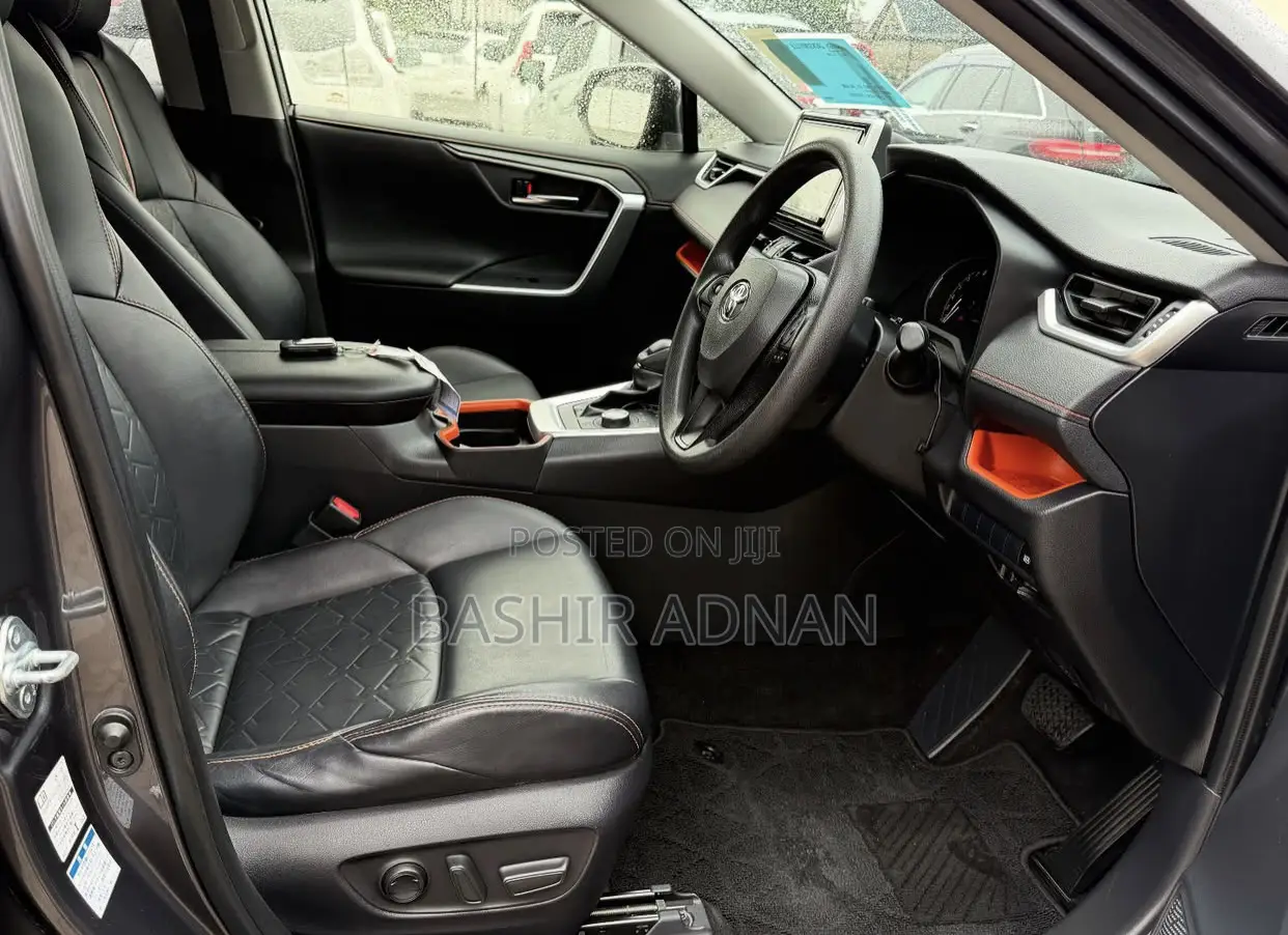 Toyota RAV4 Adventure 2019 Gray