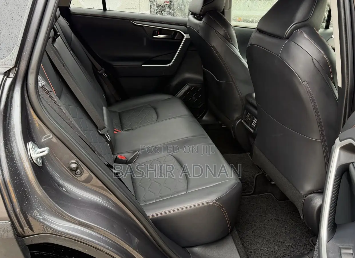 Toyota RAV4 Adventure 2019 Gray