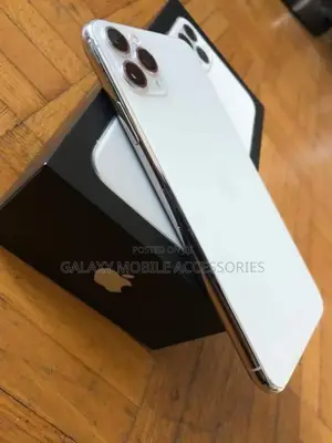 New Apple iPhone 11 Pro Max 256 GB White