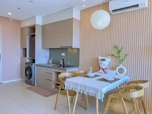 6 Bedroom House With Swimming Pool for Rent at Oyster Bay