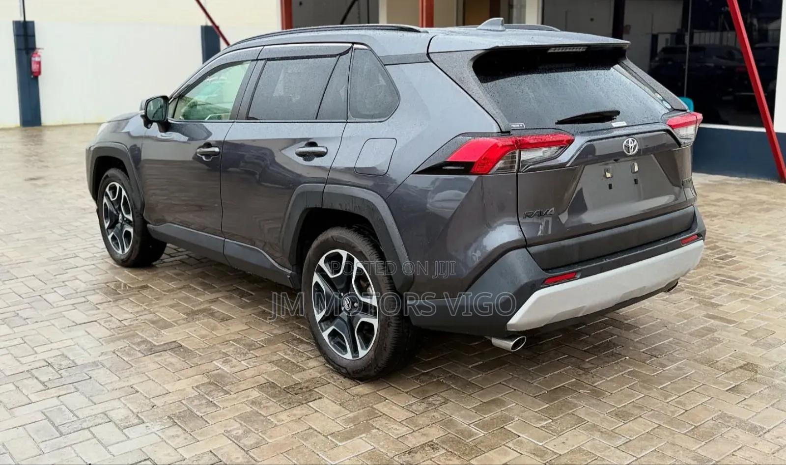 Toyota RAV4 2019 Gray