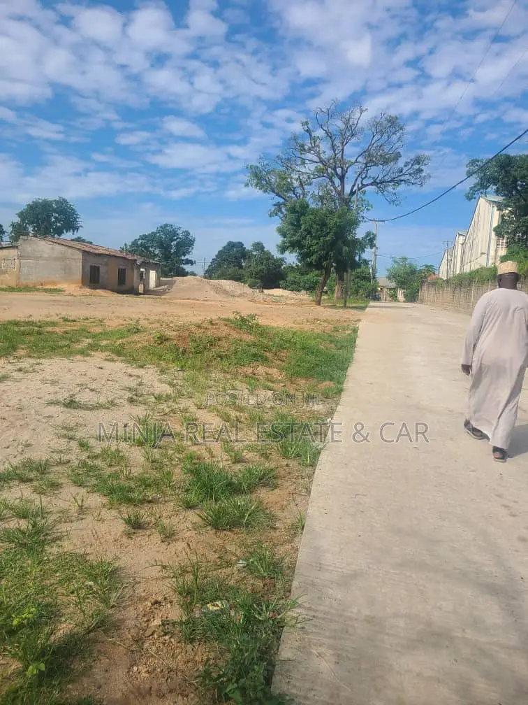 2.5 Acres Plot for Sale in Vingunguti Machinjioni