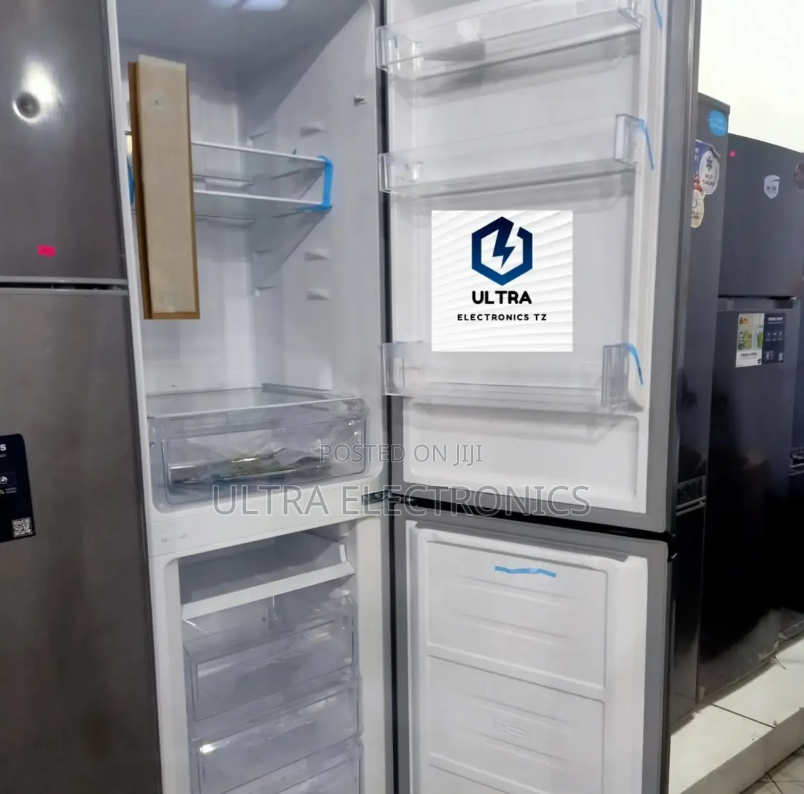 Mr Uk Non Frost Fridge With Capacity of 247 L 