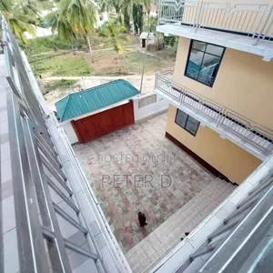 1bdrm Apartment in Kimara for rent
