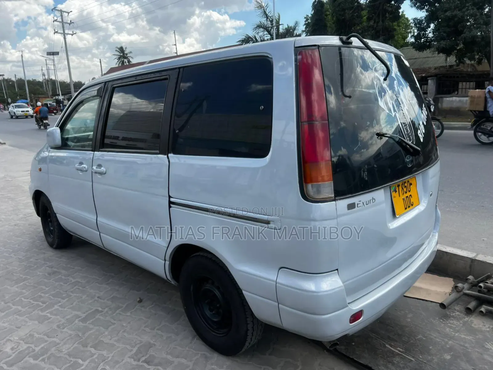 Toyota TownAce Noah 1999 Silver