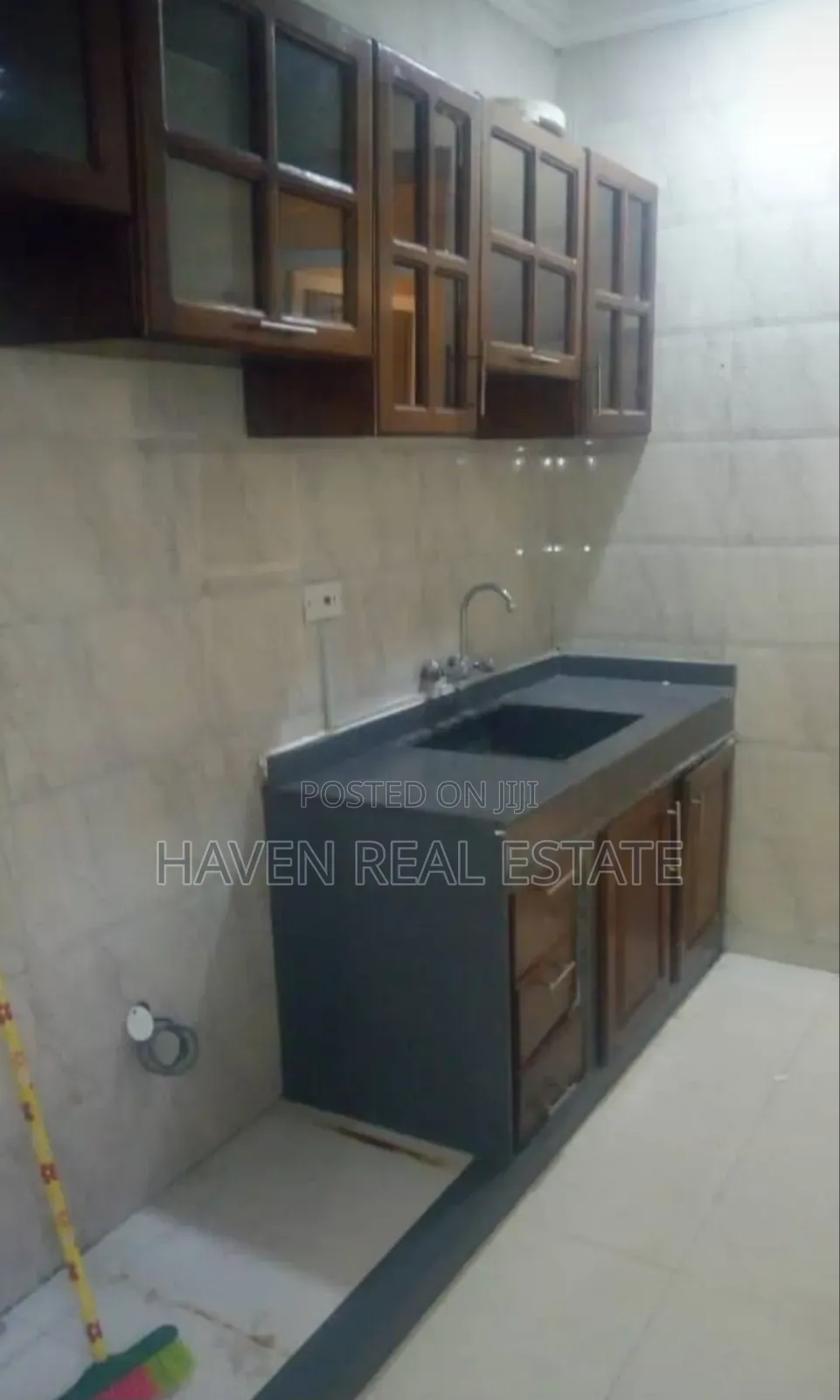 3bdrm Apartment in Kariakoo for rent