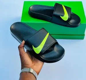 Show Off Sandals/Good Material