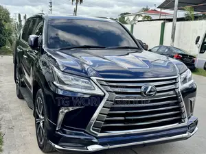 Lexus LX 570 AWD 2016 Black