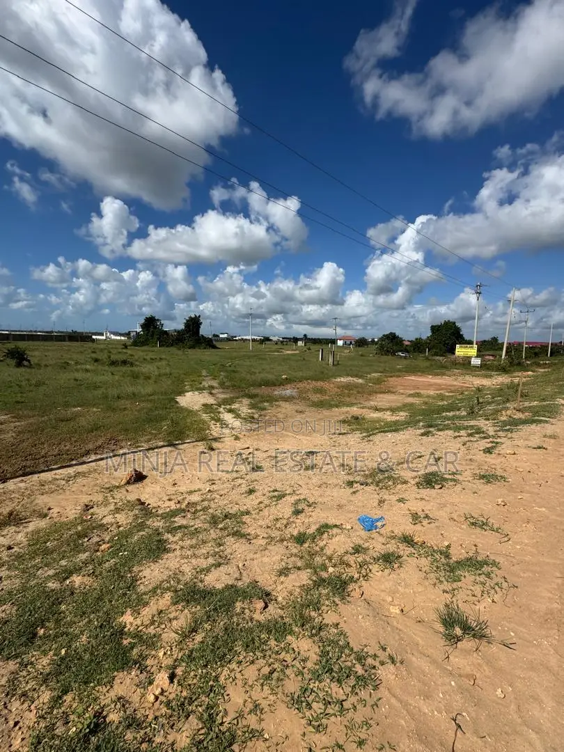 Plot for Sale Kigamboni Kisarawe Ii 10 Acres