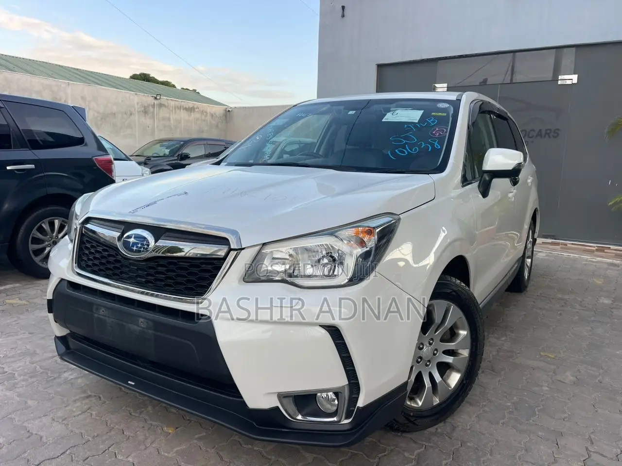 Subaru Forester 2.0XT Premium 4dr SUV AWD (2.0L 4cyl Turbo CVT) 2014