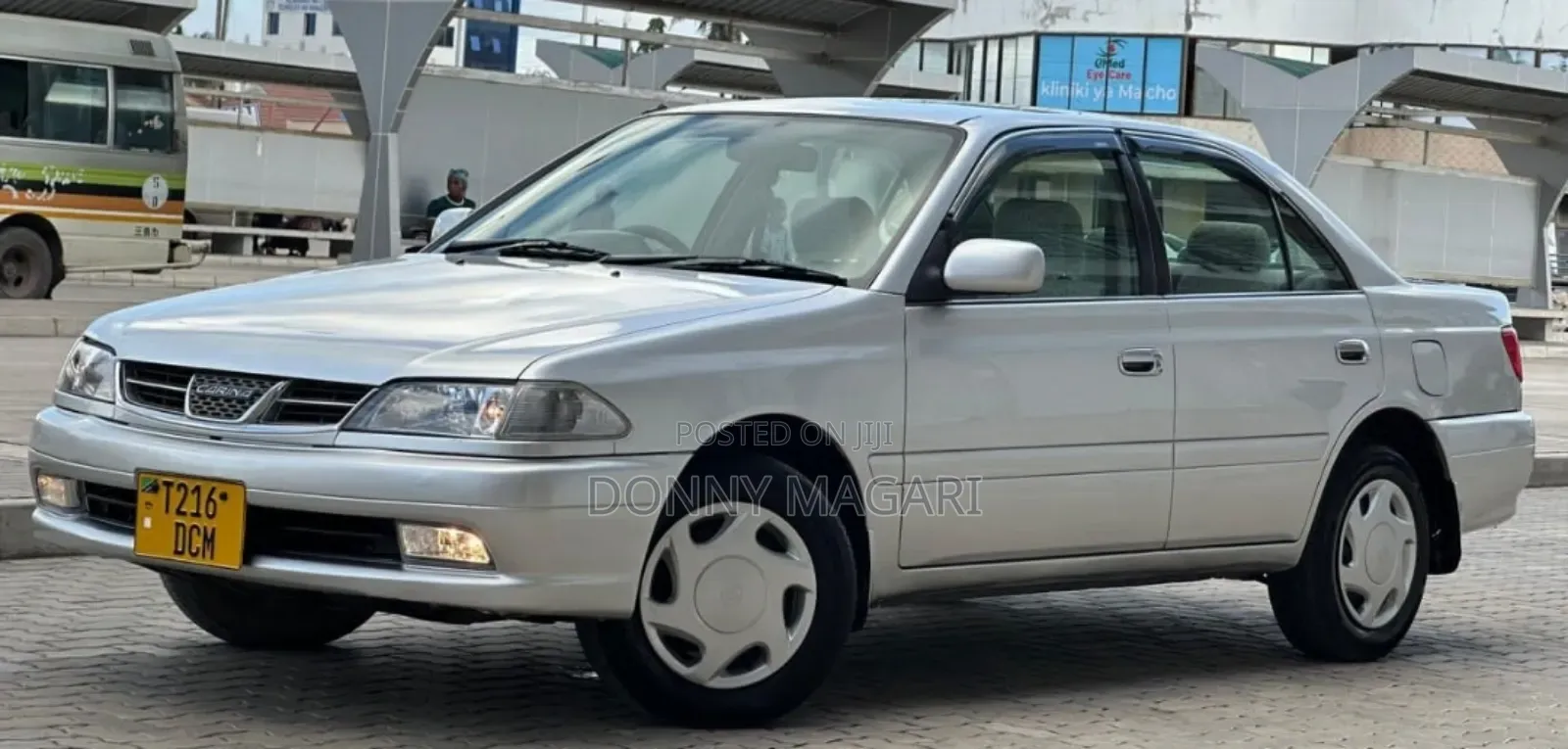 Toyota Carina 2000 Silver