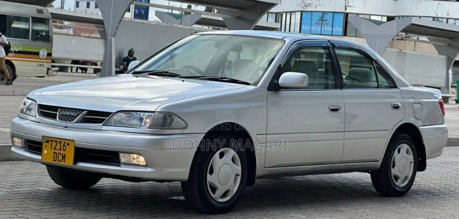 Toyota Carina 2000 Silver