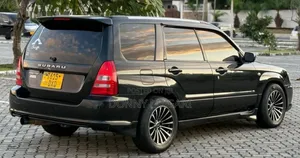 Subaru Forester 2004 Black