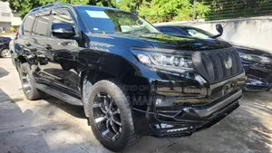 Toyota Land Cruiser Prado 2018 Black