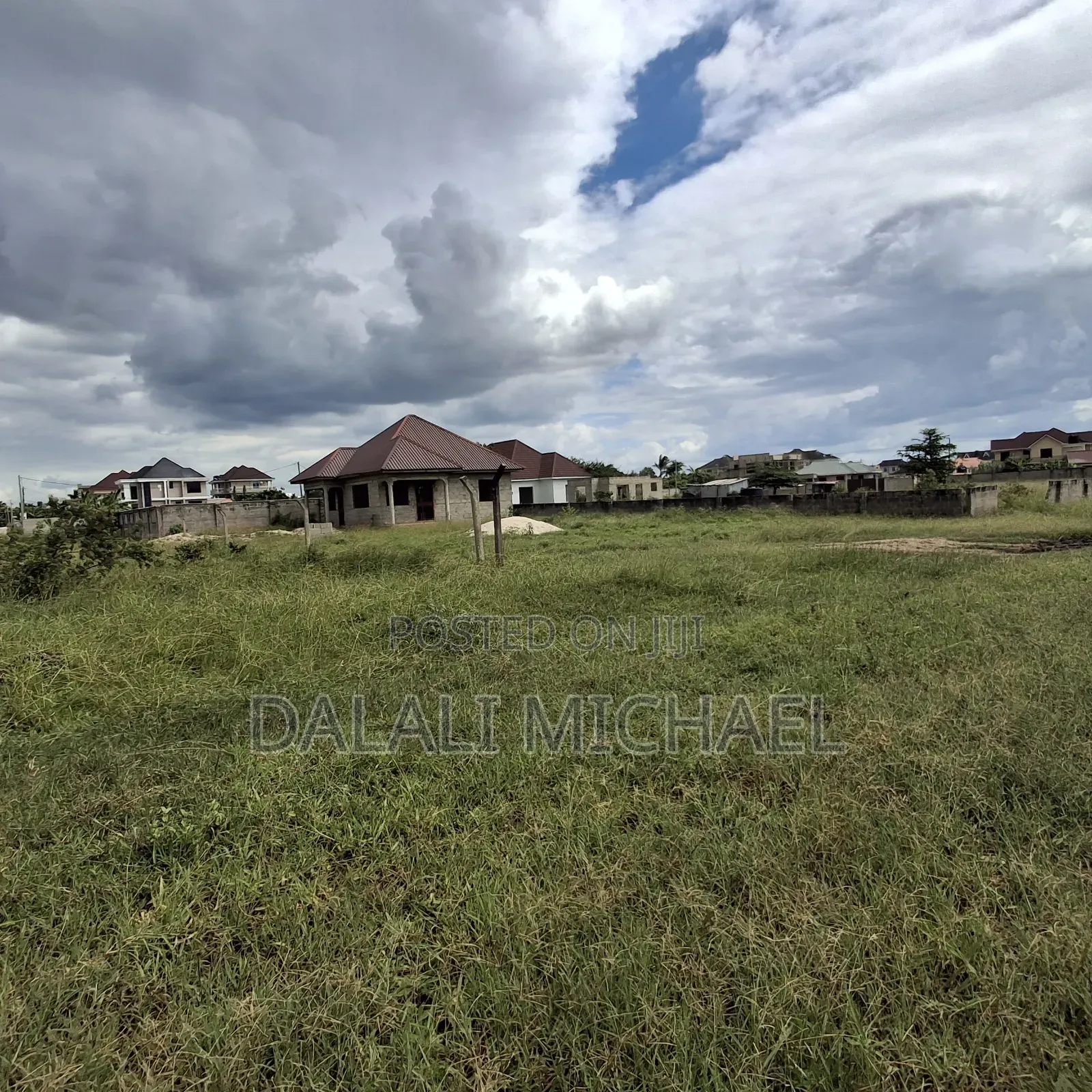 Kiwanja Kinauzwa Mbweni JKT