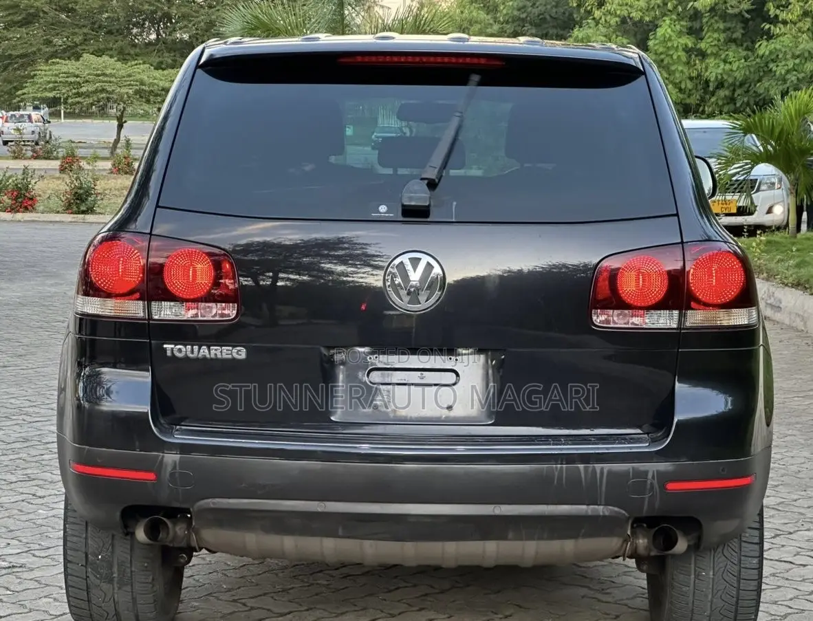 Volkswagen Touareg 2009 Black