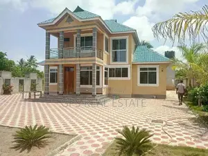 *03 House for Sale