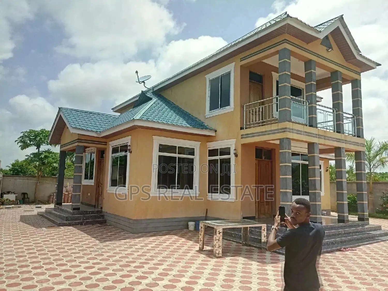 *03 House for Sale
