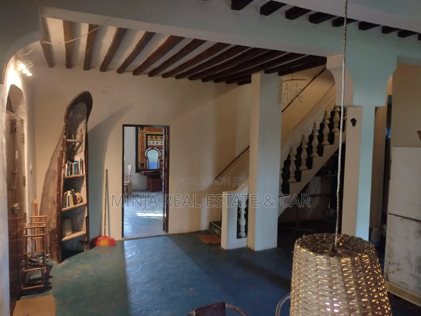 4bdrm Villa in Kusini for sale