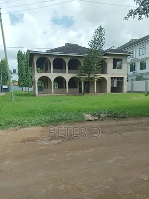 5bdrm House in Mikocheni for sale