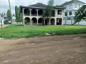 5bdrm House in Mikocheni for sale