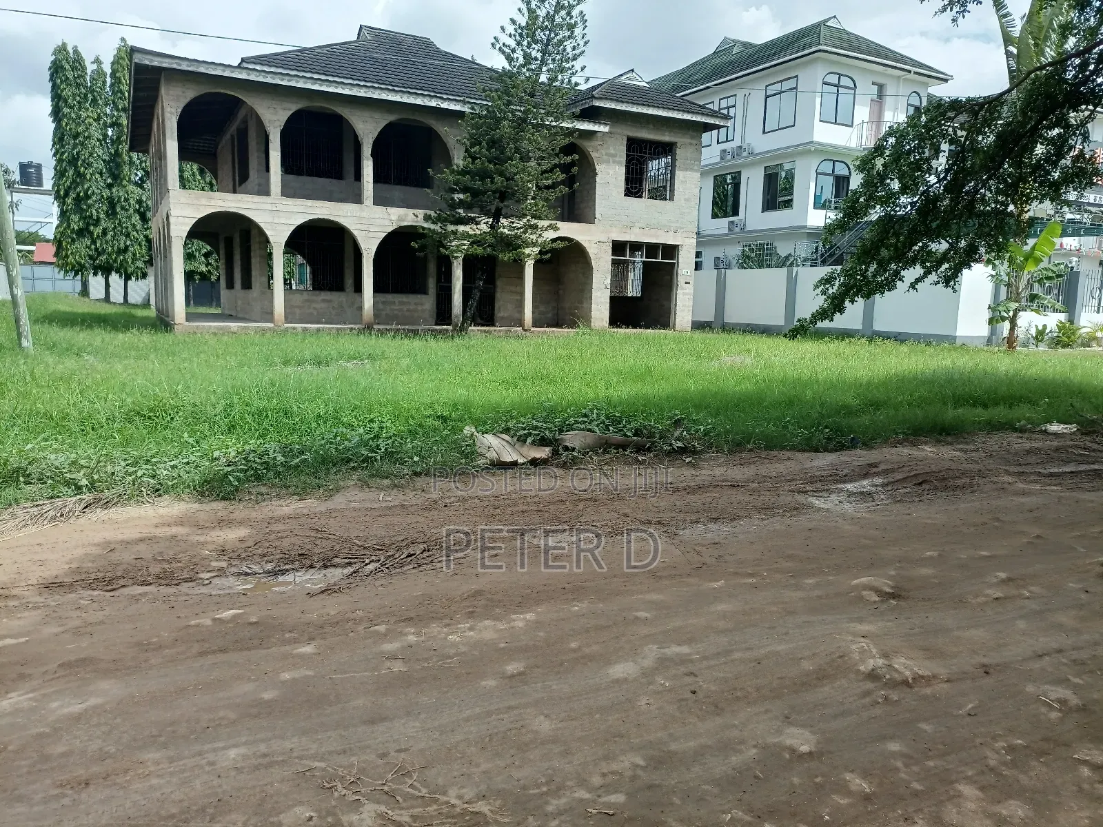 5bdrm House in Mikocheni for sale