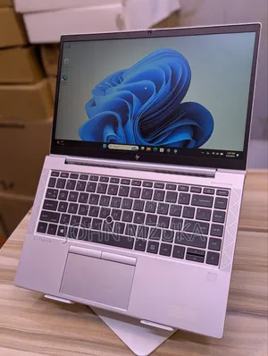 Laptop HP EliteBook 845 G7 16GB AMD Ryzen 5 SSD 256GB