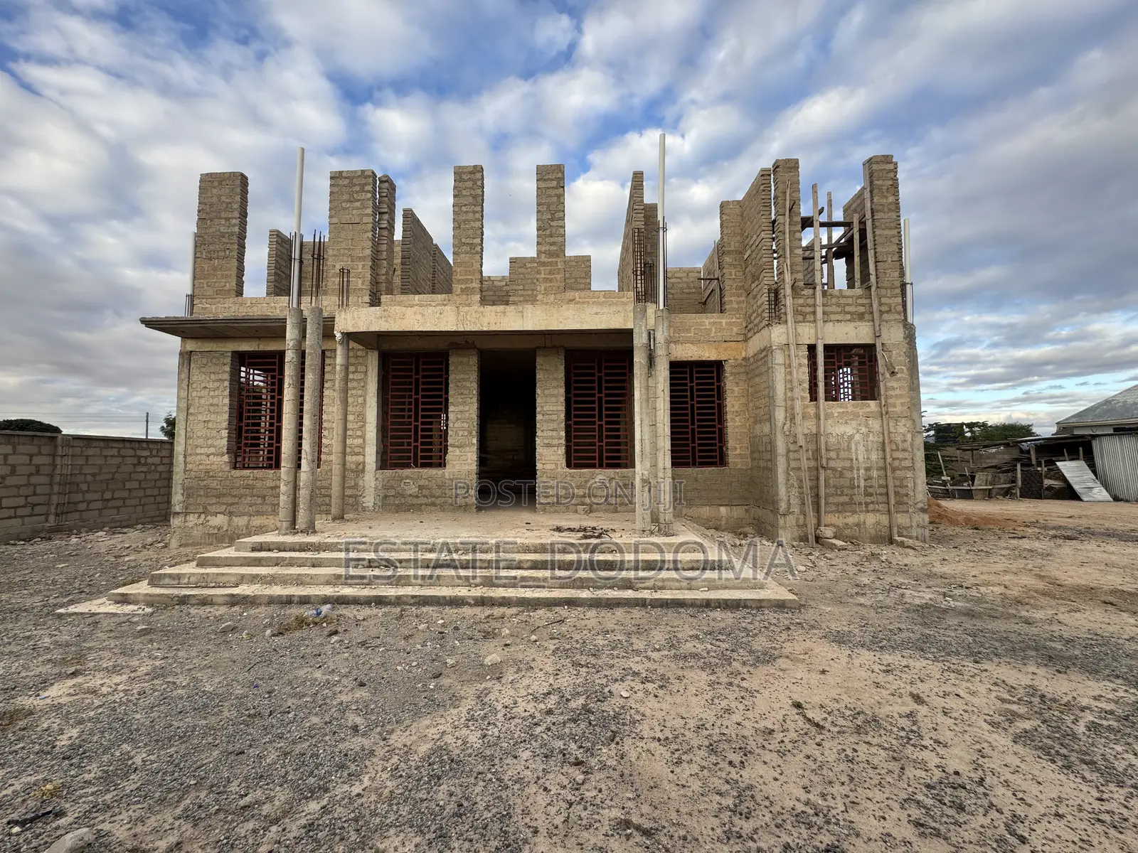 6bdrm Block of Flats in Itega Dodoma for sale