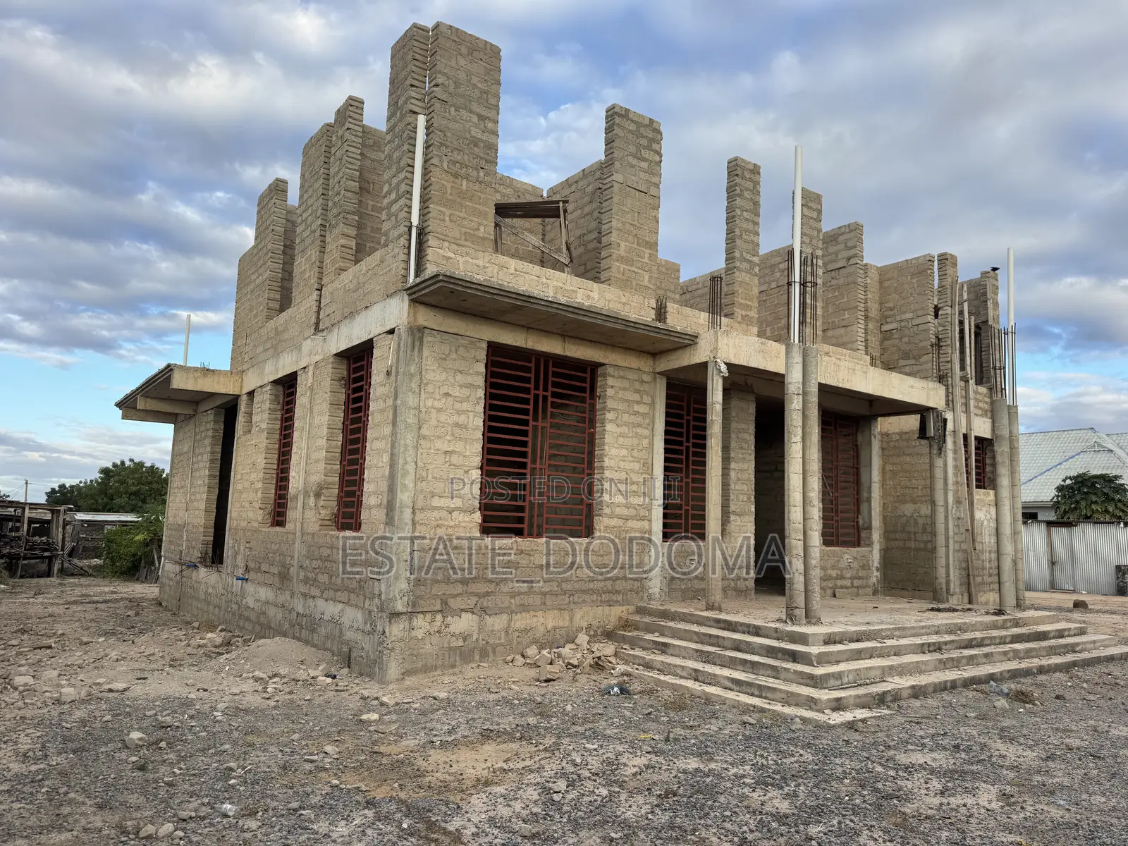 6bdrm Block of Flats in Itega Dodoma for sale