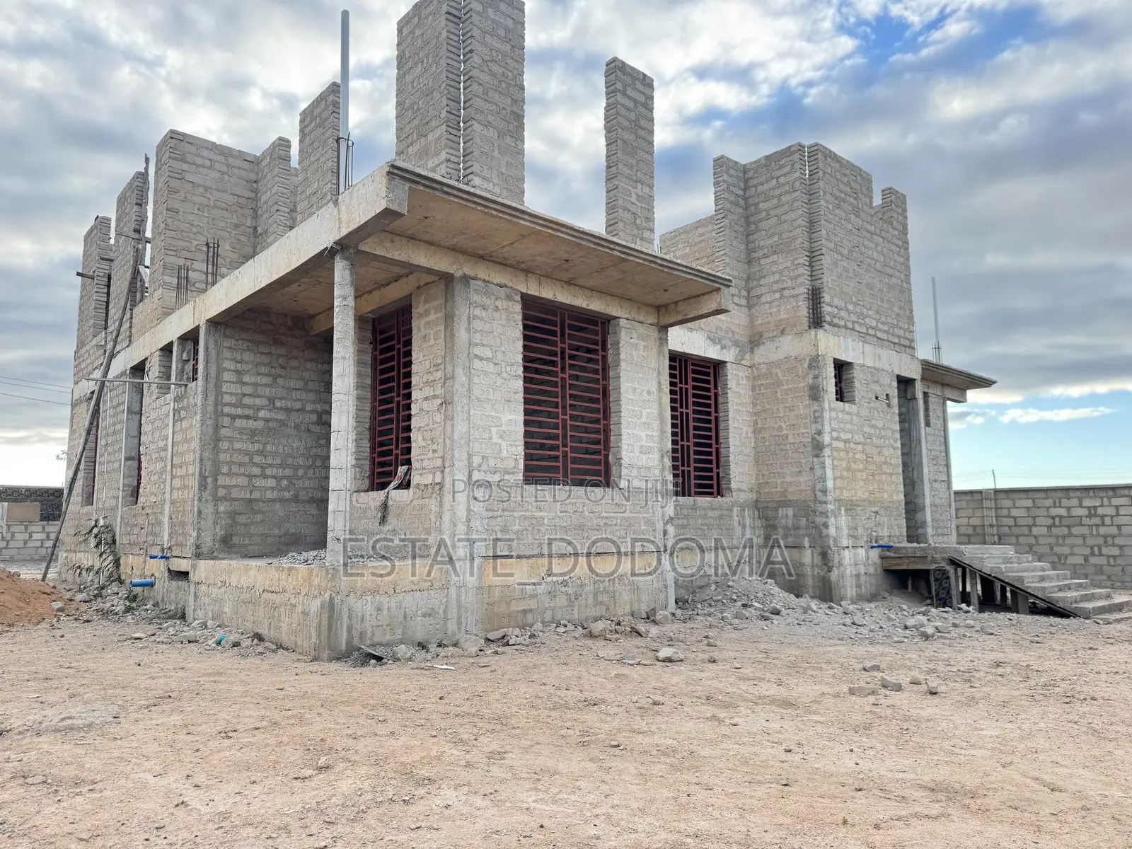 6bdrm Block of Flats in Itega Dodoma for sale