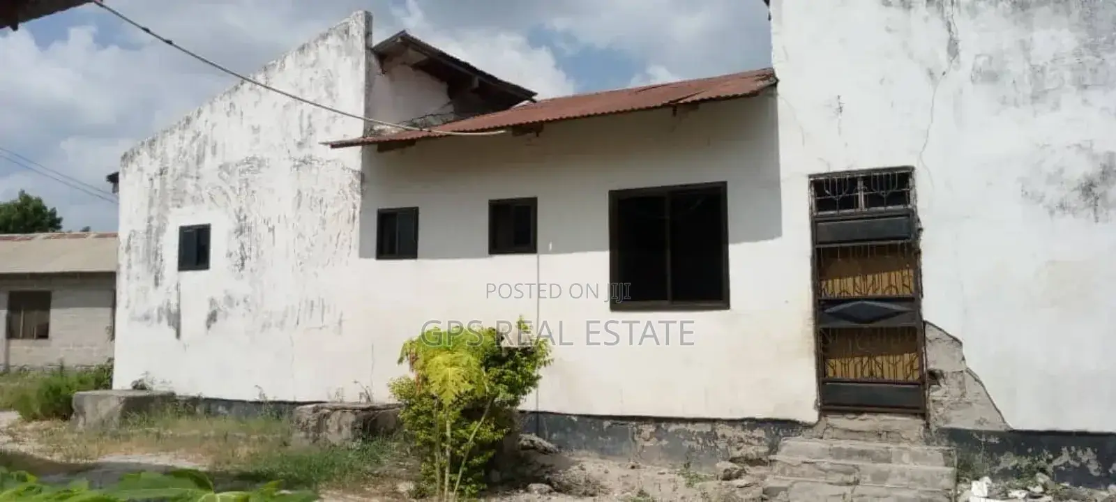 3bdrm House in Majohe Kwa Warioba, Ilala for sale