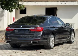 BMW 740 2016 Gray