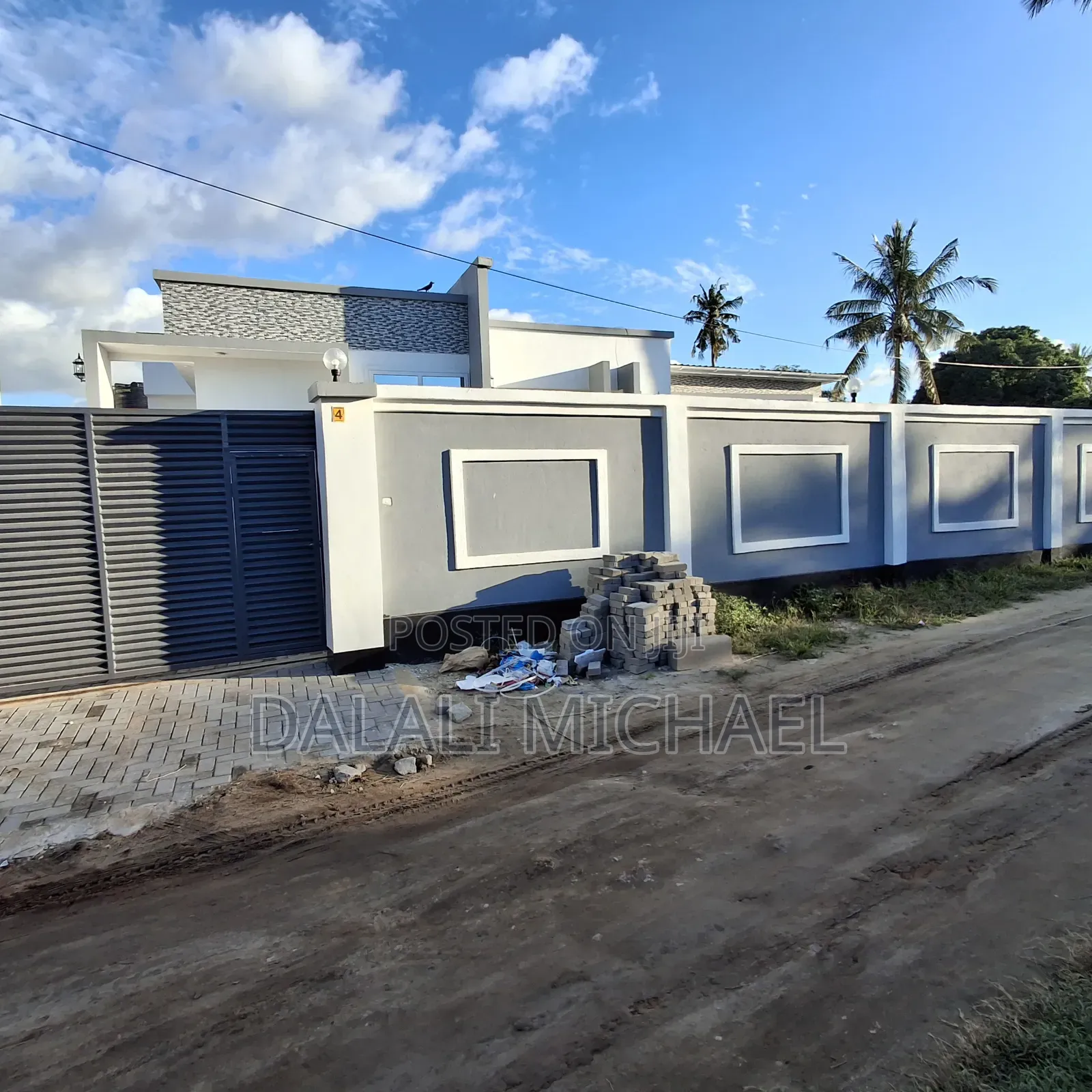 4bdrm House in Mbezibeach for sale