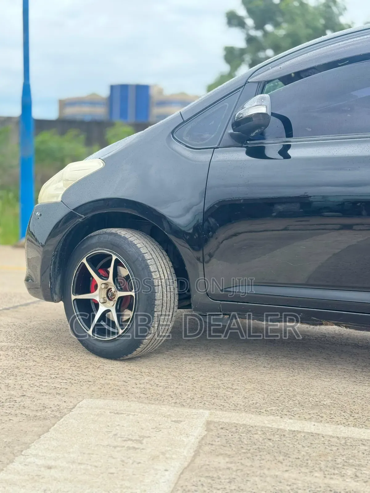 Toyota Ractis 2009 Black