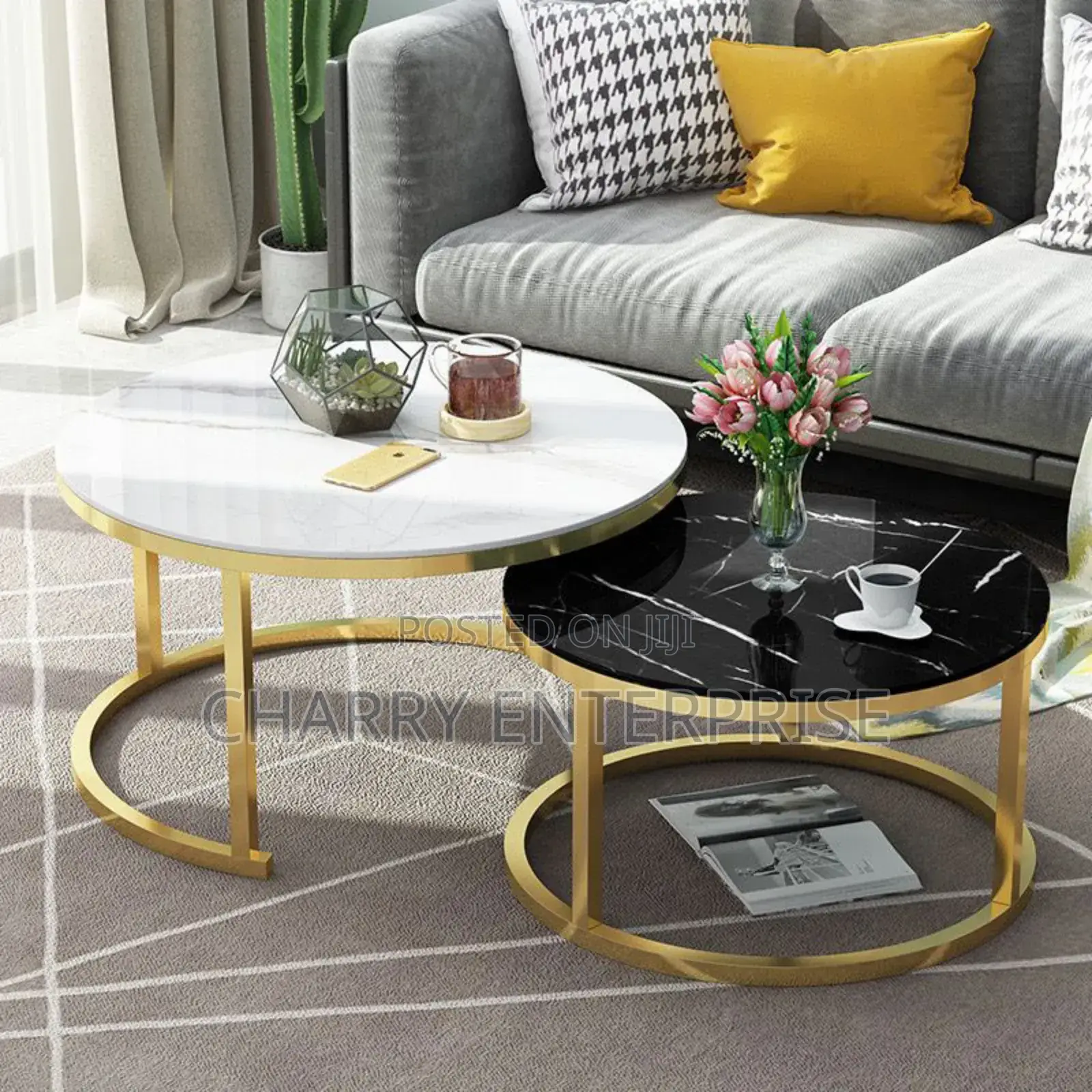 Meza Nzuri Mbili Za Sebuleni Coffee Tables or Side Tables