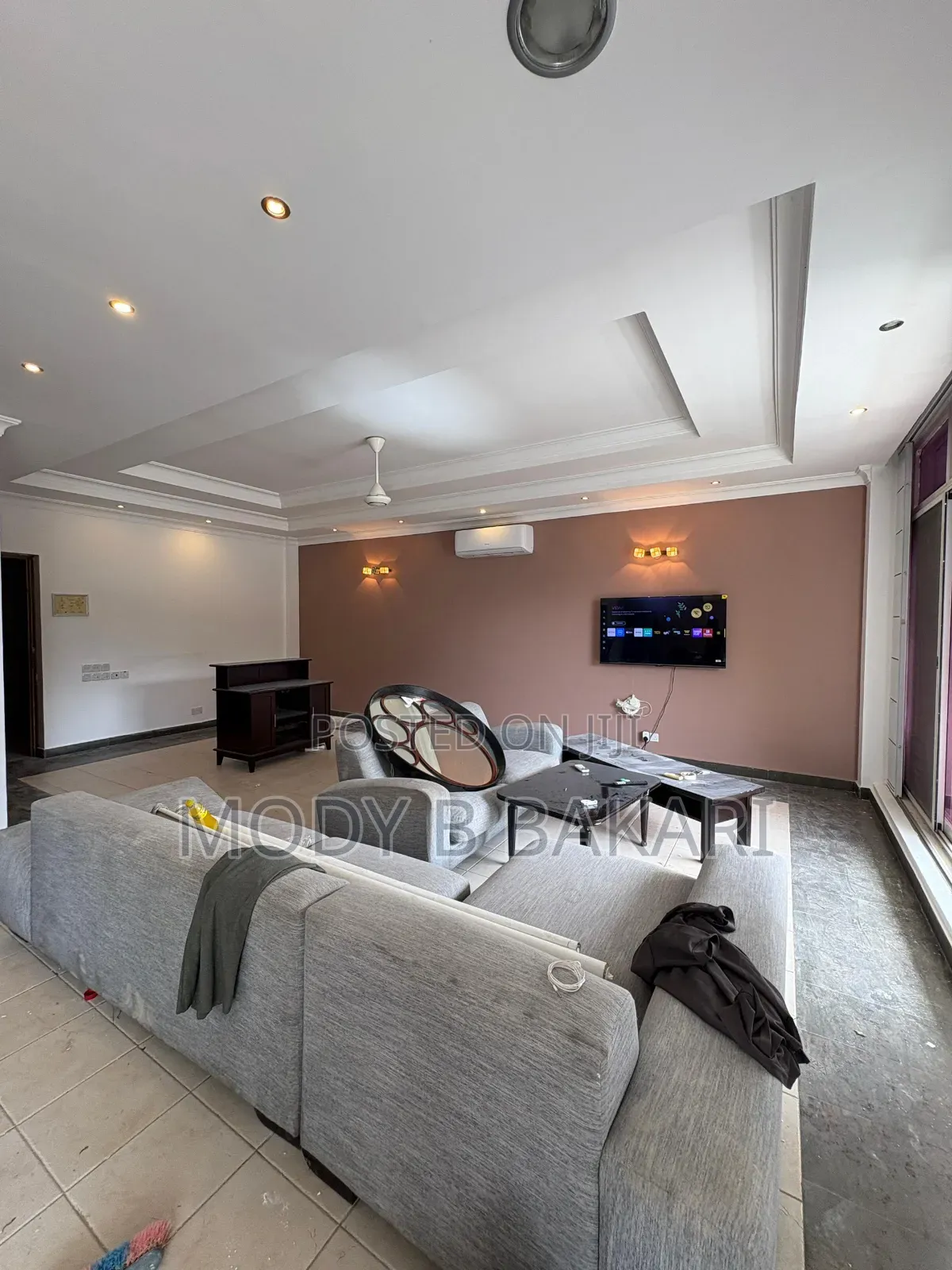 Furnished 3bdrm Apartment in Oyster Bay for rent