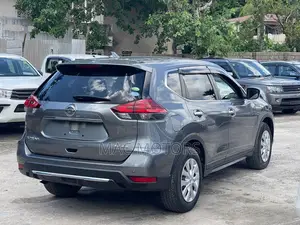 Nissan X-Trail 2.0 Hybrid FWD 2019 Gray