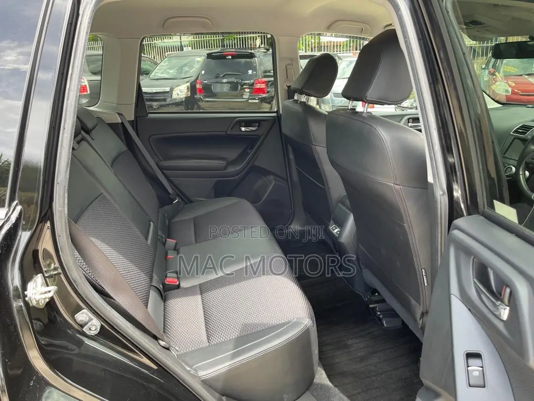 Subaru Forester 2018 Black