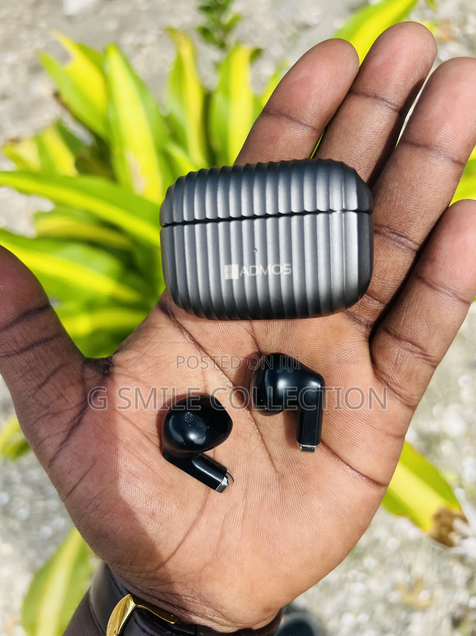 Admos Adf142 Wireless Earbuds